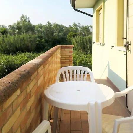 Solmare-10 By Interhome Rosapineta