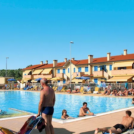 Solmare-10 By Interhome * Rosapineta