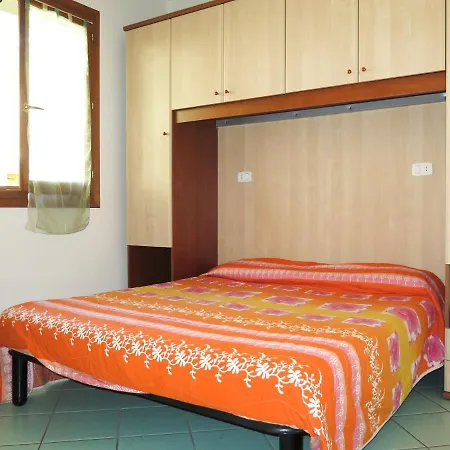 Apartment Solmare-10 By Interhome Rosapineta