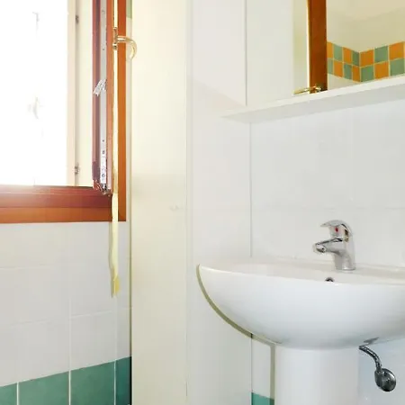 Apartment Solmare-10 By Interhome Rosapineta